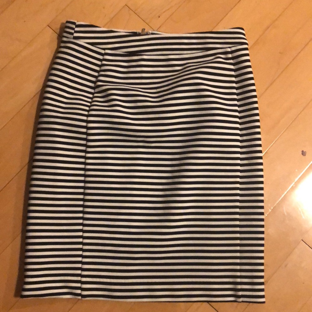 41 Hawthorn striped pencil skirt